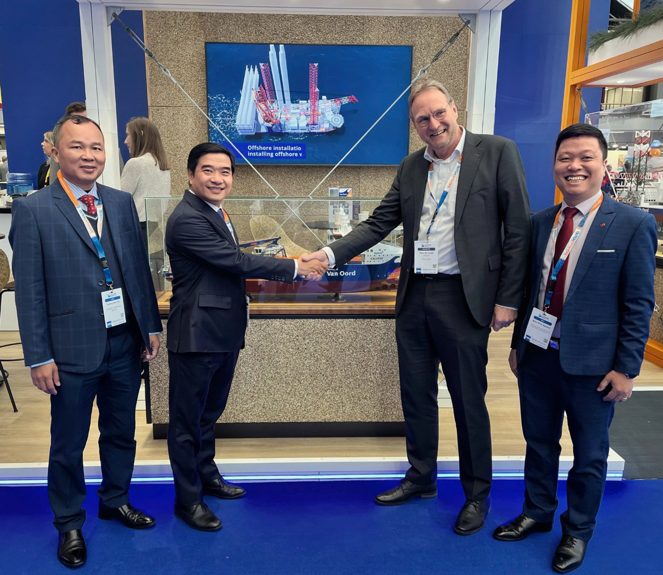 Mở rộng cơ hội hợp tác quốc tế về điện gió ngoài khơi